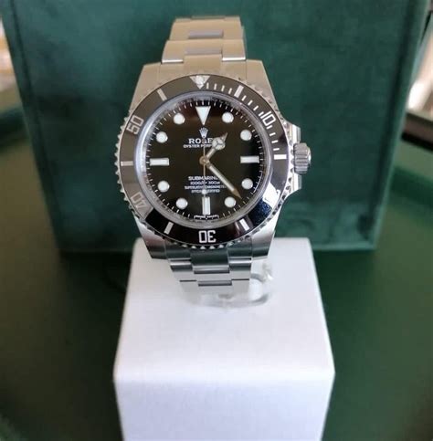 Rolex Submariner Schwarzer Stil .